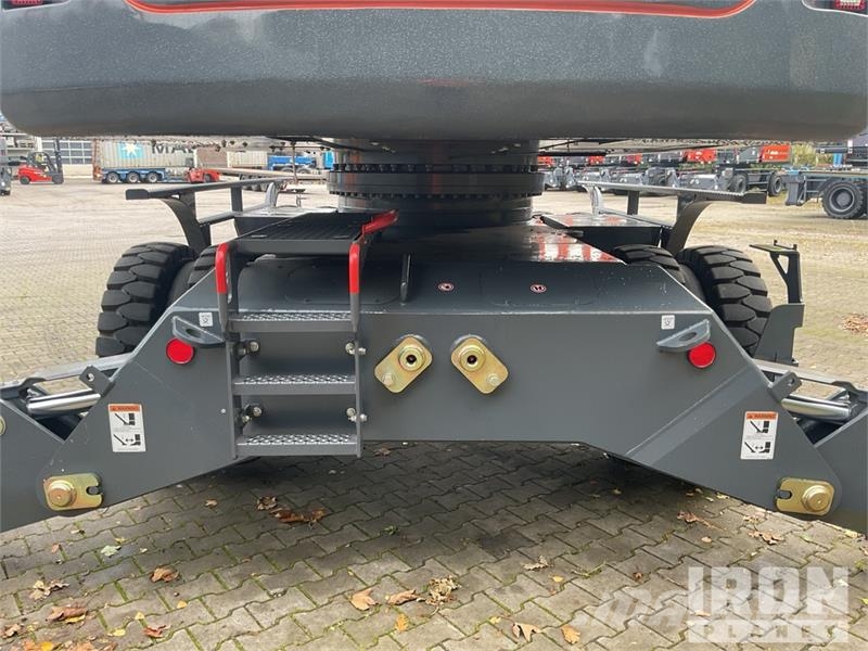 Atlas 300MH Material Handler/ Wheel Material Handler (Un معدات البناء - غير ذلك