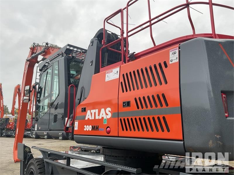 Atlas 300MH Material Handler/ Wheel Material Handler (Un معدات البناء - غير ذلك