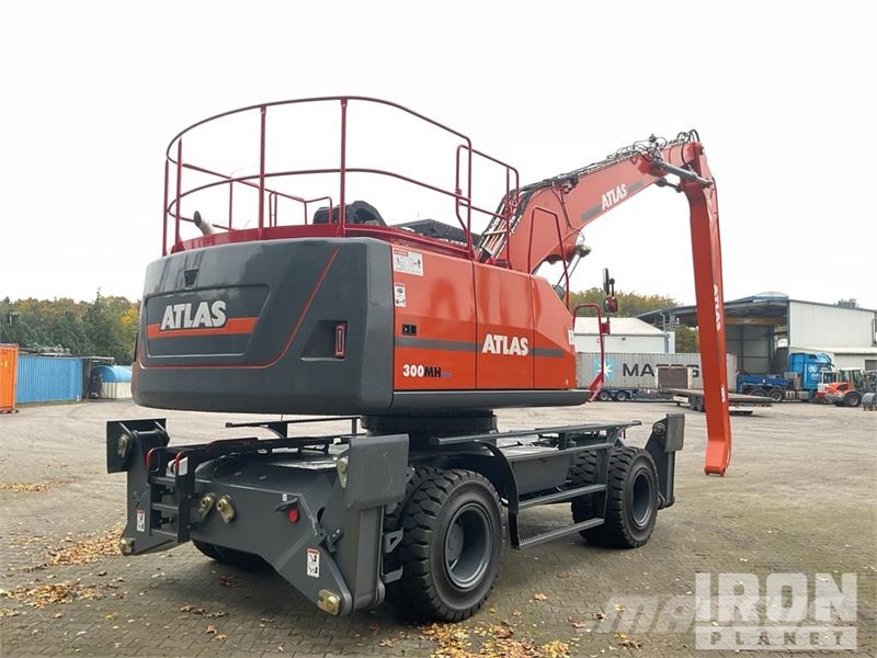 Atlas 300MH Material Handler/ Wheel Material Handler (Un معدات البناء - غير ذلك