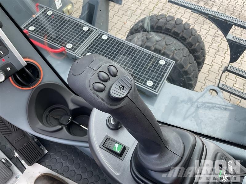 Atlas 300MH Wheel Material Handler (Unused) Construction - Others