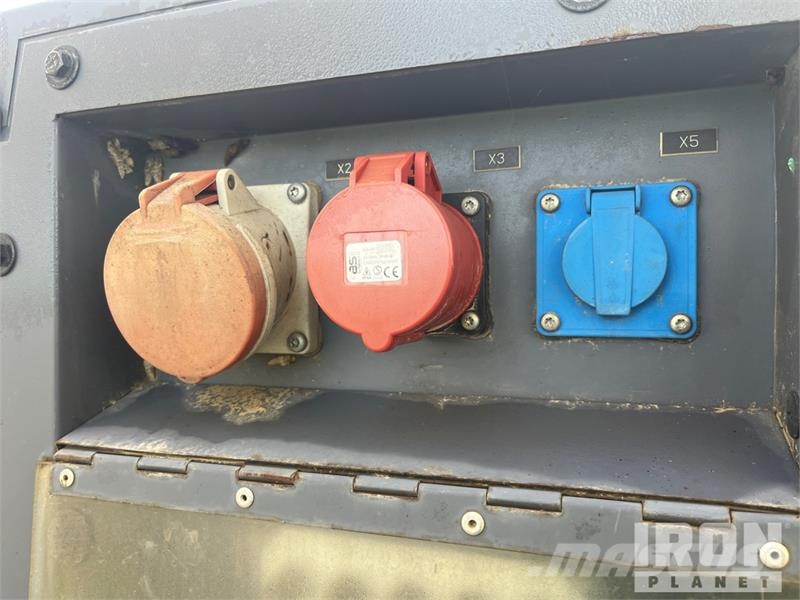 Atlas COPC QAX60 60 kVA Mobile Generator Set Dizelski agregati