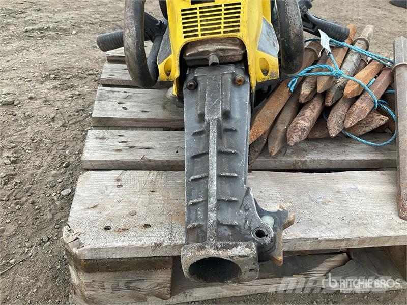 Atlas Copco Cobra TTE Demolition Breaker Beitelploeg