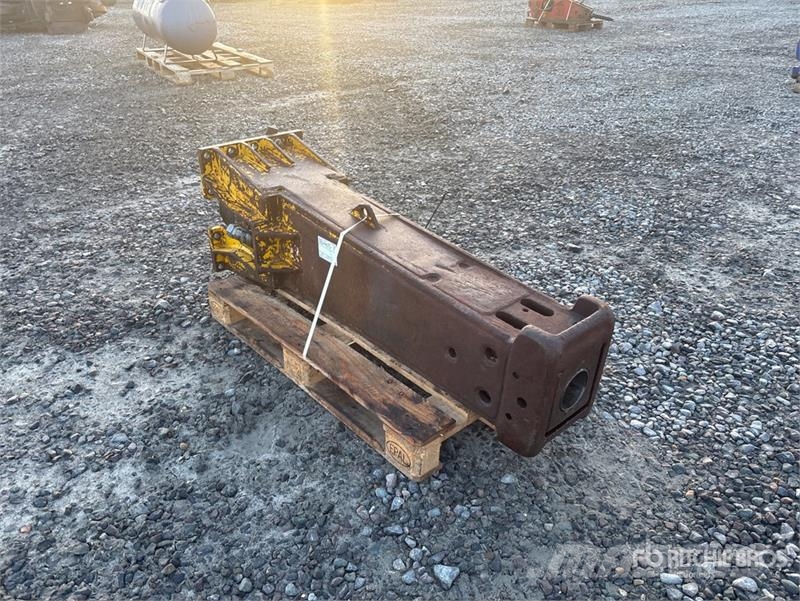 Atlas Copco HBC1700II Hydraulic Breaker Hamers en brekers