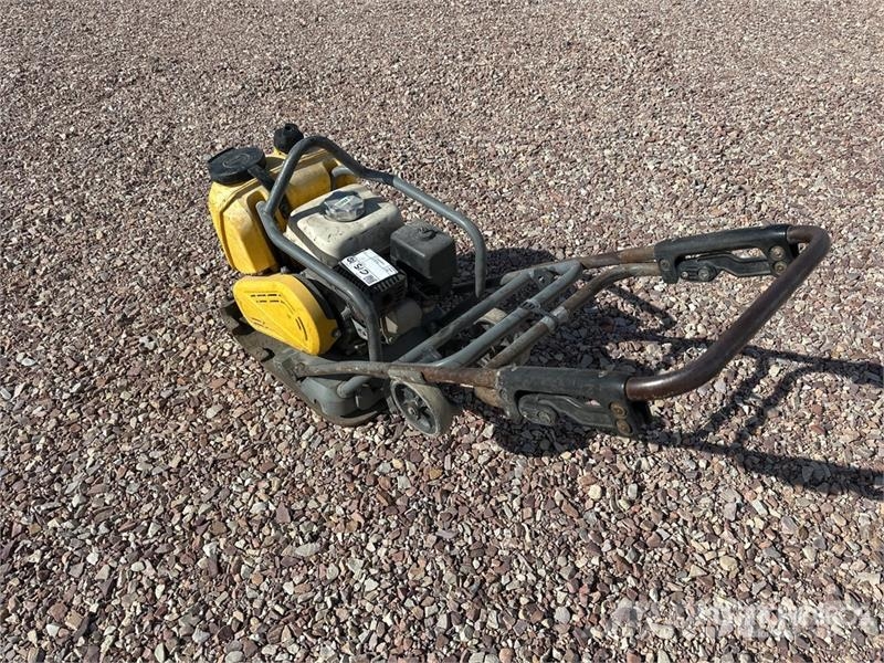 Atlas Copco LF75 Plaque Vibrante Vibratory Plate Compactor 진동롤러