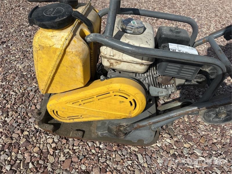 Atlas Copco LF75 Plaque Vibrante Vibratory Plate Compactor 진동롤러
