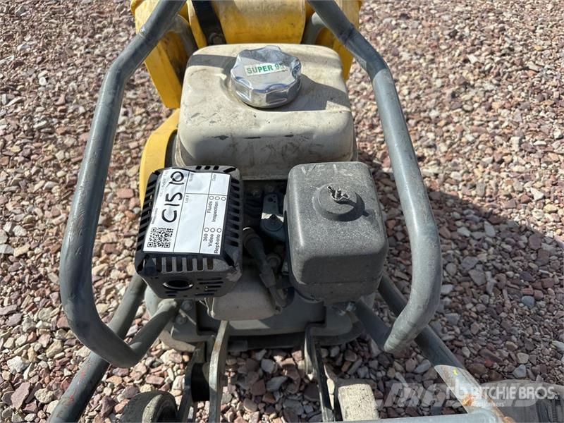 Atlas Copco LF75 Plaque Vibrante Vibratory Plate Compactor 진동롤러