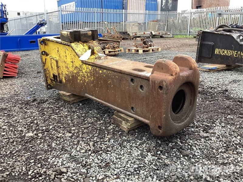 Atlas Copco MB1700 Hammers / Breakers
