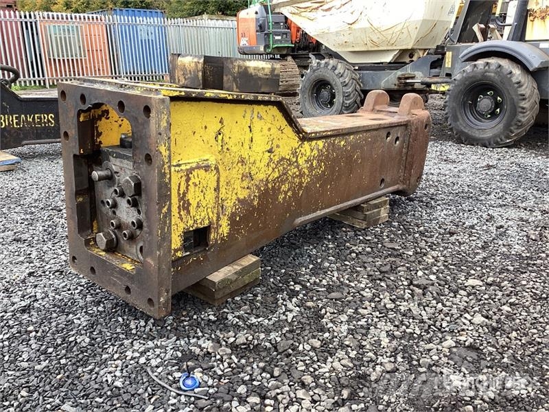 Atlas Copco MB1700 Hammers / Breakers