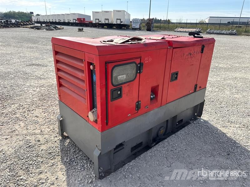 Atlas Copco QAS 30 Generator Set Дизелови генератори
