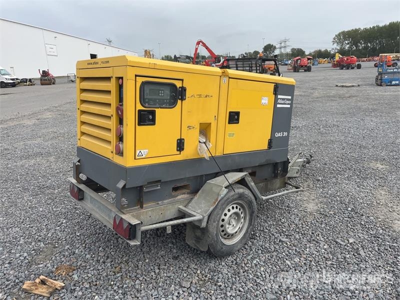 Atlas Copco QAS 30 S/A Generator Trailer (Inoperable) Tieflader
