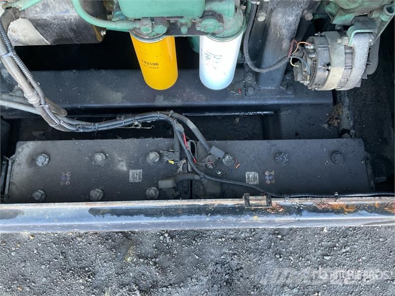Atlas Copco QAS200 238 kVA Skid-Mounted Generator Set Generadores diesel