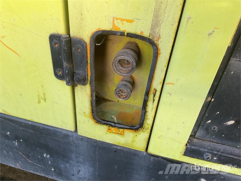 Atlas Copco QAS200 238 kVA Skid-Mounted Generator Set Generadores diesel