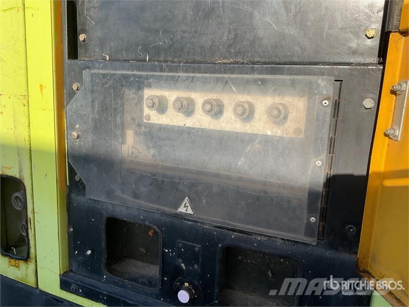 Atlas Copco QAS200 238 kVA Skid-Mounted Generator Set Generadores diesel