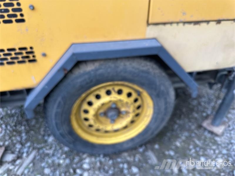 Atlas Copco QLT H40 Svetlobni stolpi