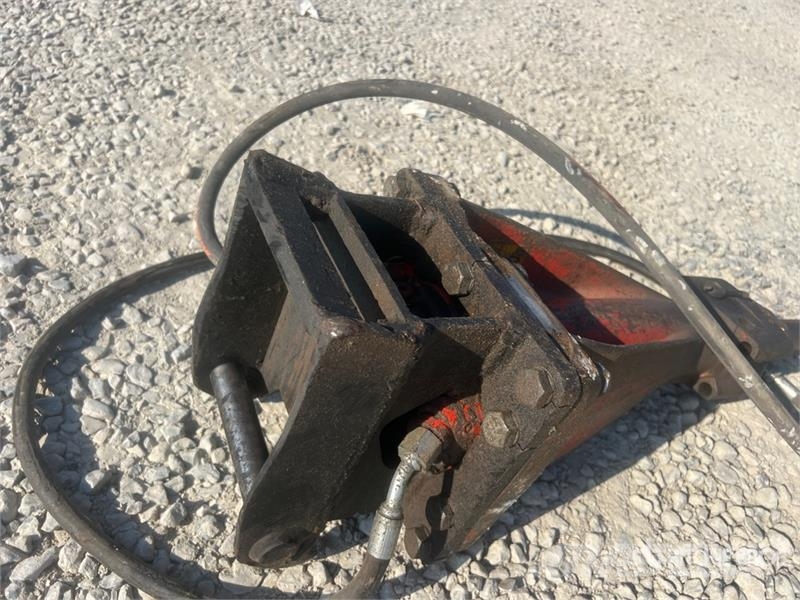 Atlas Copco RM100 Hydraulic Breaker Čekići