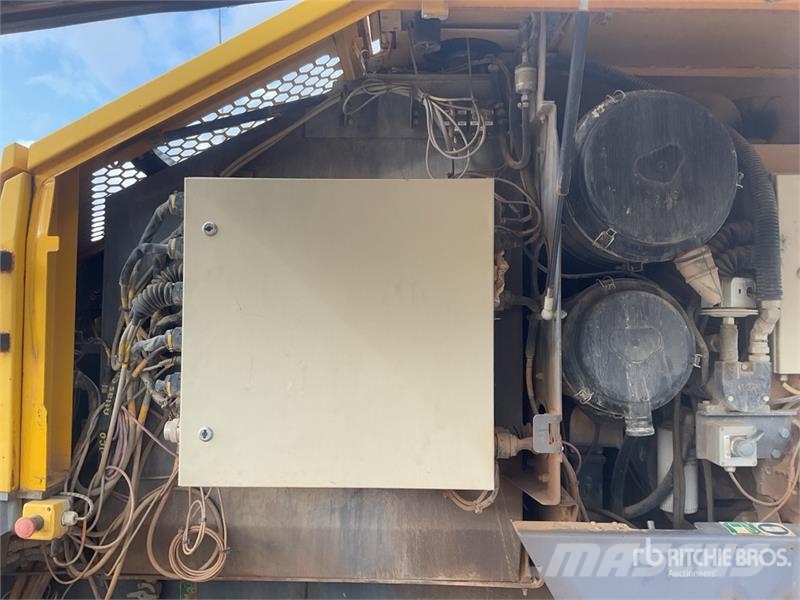 Atlas Copco ROC D7-01 Crawler Mounted Blasthole Drill Druga oprema za vrtanje
