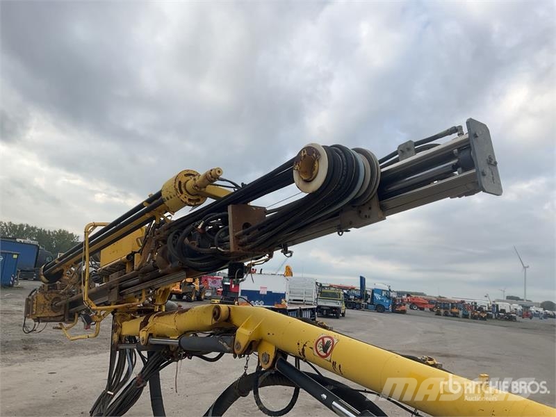 Atlas Copco ROC D7-01 Crawler Mounted Blasthole Drill Druga oprema za vrtanje