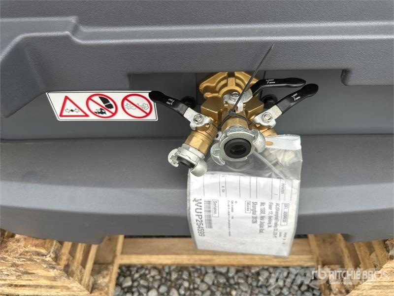 Atlas Copco XAS 88 Mobile Air Compressor (Unused) Компресори