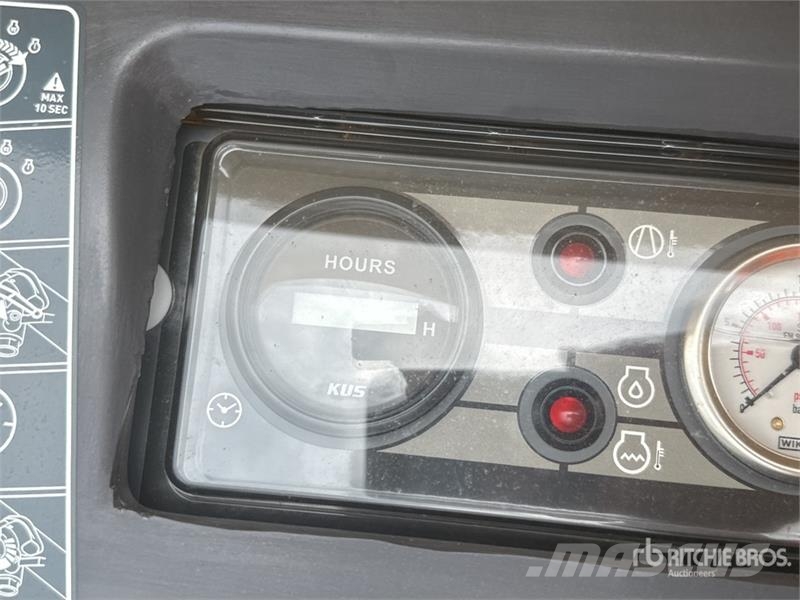 Atlas Copco XAS 88 Mobile Air Compressor (Unused) Компресори