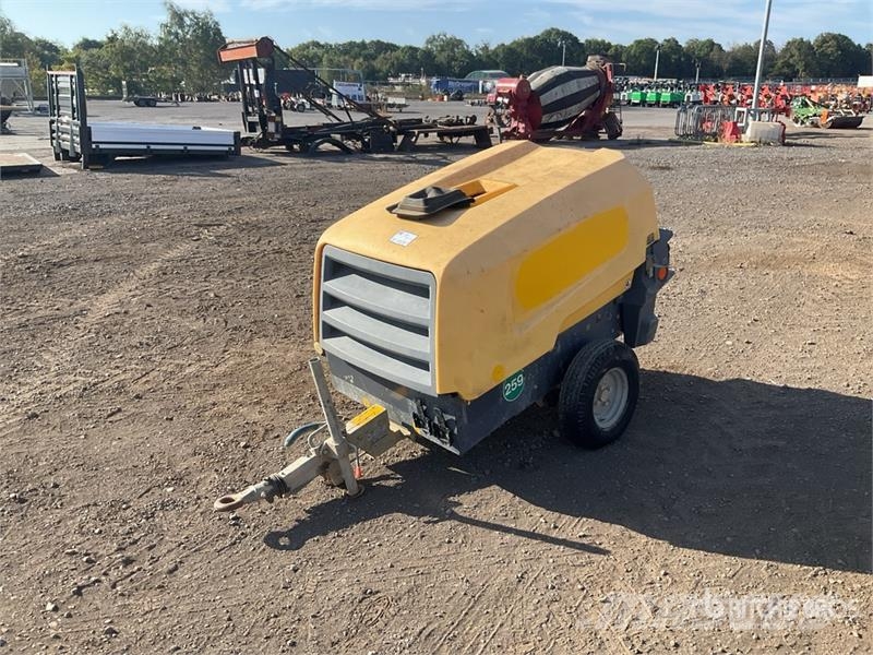 Atlas Copco XAS48 Mobile Air Compressor Kompresszorok