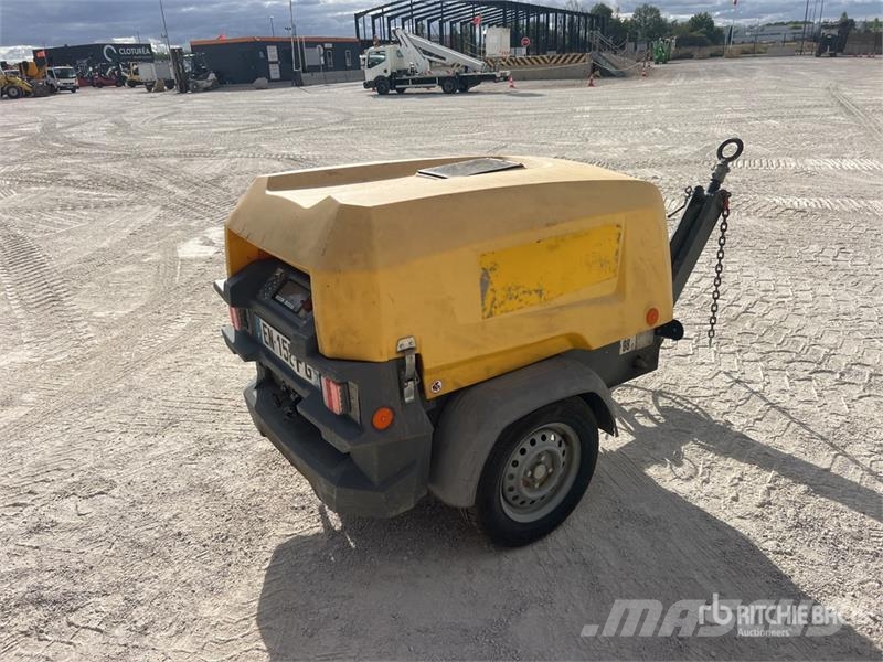 Atlas Copco XAS48 Mobile Compresseur A Air Air Compressor Kompresorji