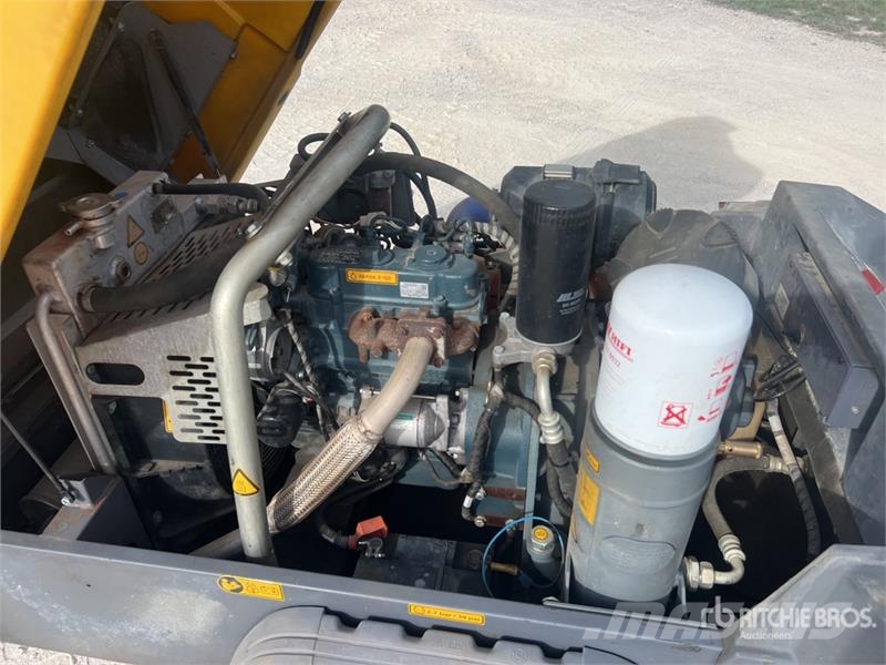 Atlas Copco XAS48 Mobile Compresseur A Air Air Compressor Kompresorji