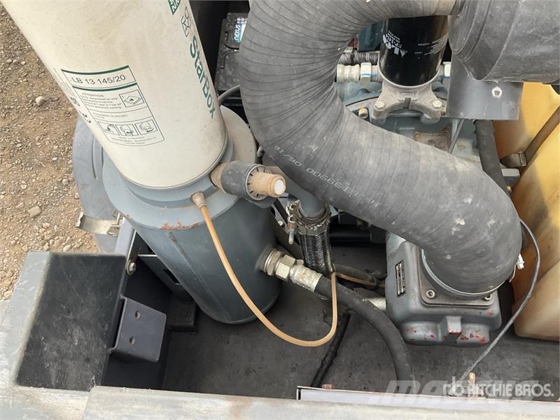 Atlas Copco XAS68 Mobile Air Compressor Компресори