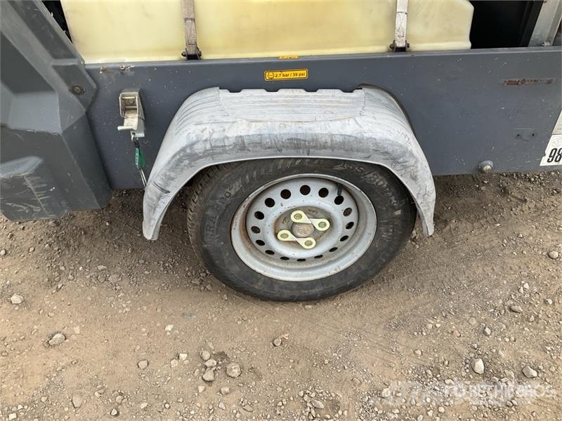 Atlas Copco XAS68 Mobile Air Compressor Компресори