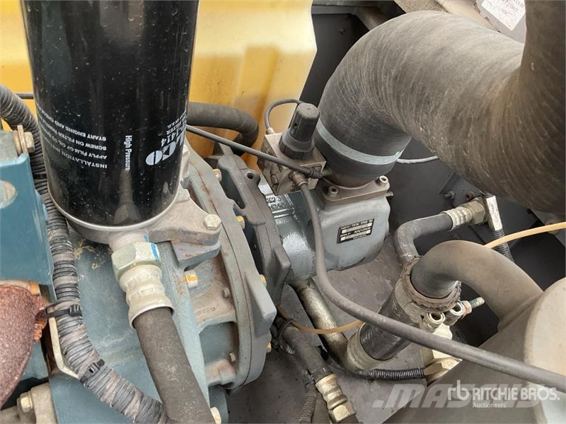 Atlas Copco XAS68 Mobile Air Compressor Компресори