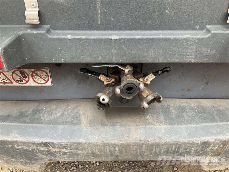 Atlas Copco XAS68 Mobile Air Compressor Компресори
