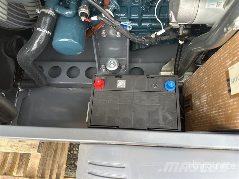 Atlas Copco XAS88 Mobile Air Compressor (Unused) Компресори
