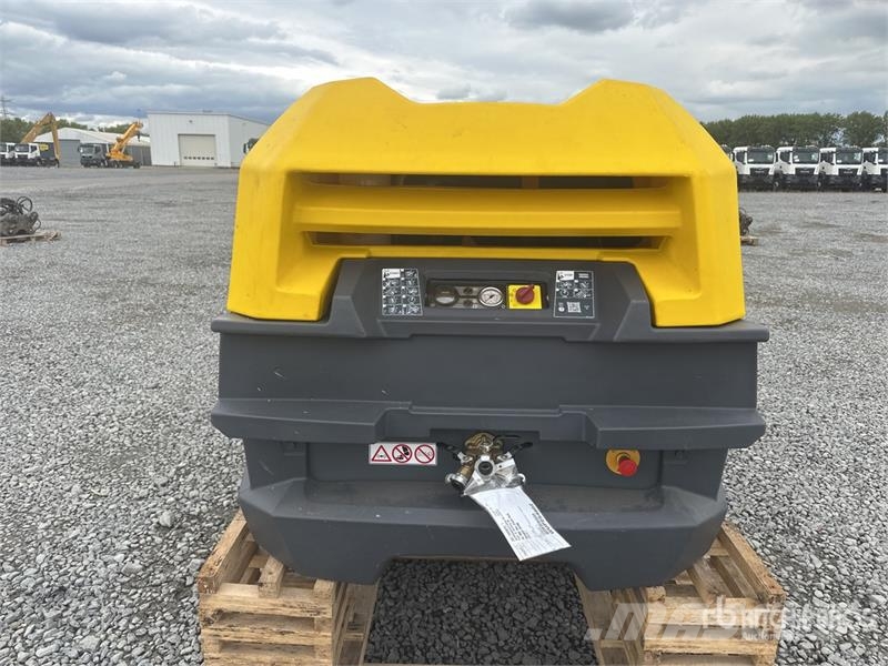 Atlas Copco XAS88 Mobile Air Compressor (Unused) Компресори