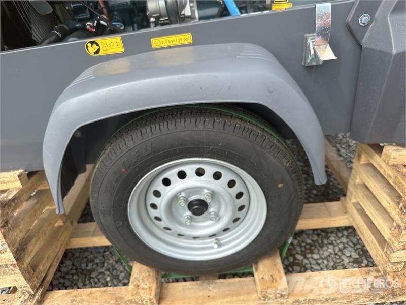 Atlas Copco XAS88 Mobile Air Compressor (Unused) Компресори