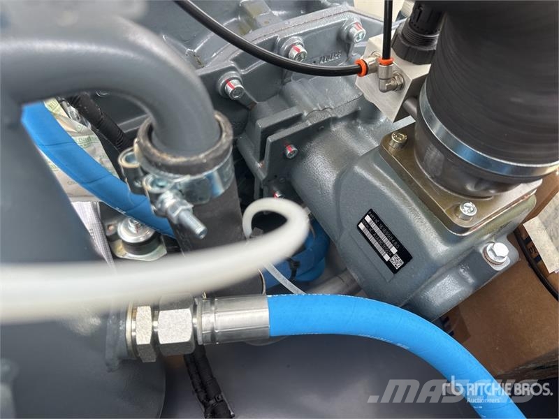 Atlas Copco XAS88 Mobile Air Compressor (Unused) Компресори