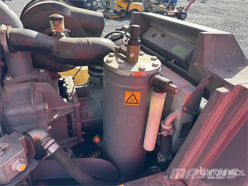Atlas Copco XAS97 Mobile Air Compressor Компресори