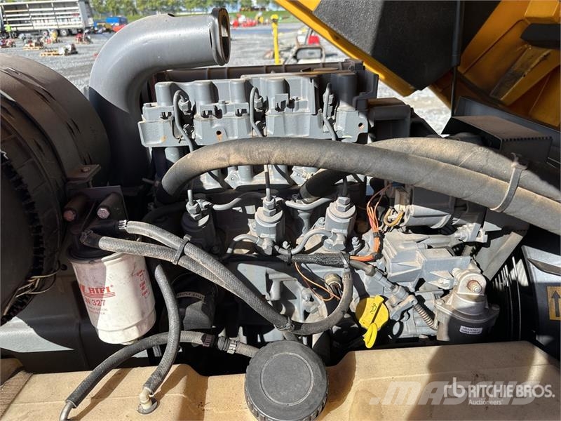 Atlas Copco XAS97 Mobile Air Compressor Компресори