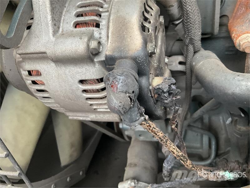 Atlas Copco XATS138 Mobile Air Compressor (Inoperable) Kompresori