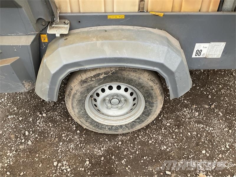 Atlas Copco XATS138 Mobile Air Compressor (Inoperable) Kompresori