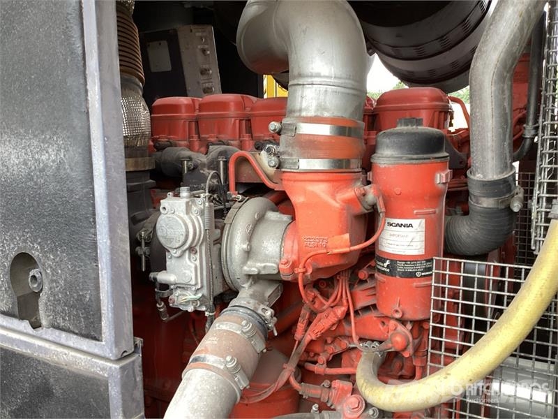 Atlas Copco XAVS 448 Mobile Air Compressor Компресори
