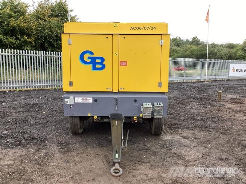 Atlas Copco XAVS 448 Mobile Air Compressor Компресори