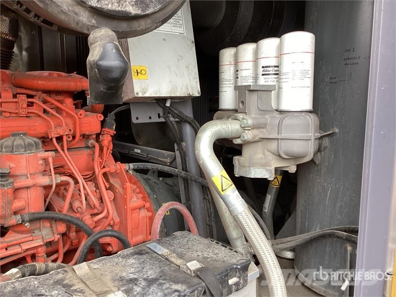 Atlas Copco XAVS 448 Mobile Air Compressor Компресори