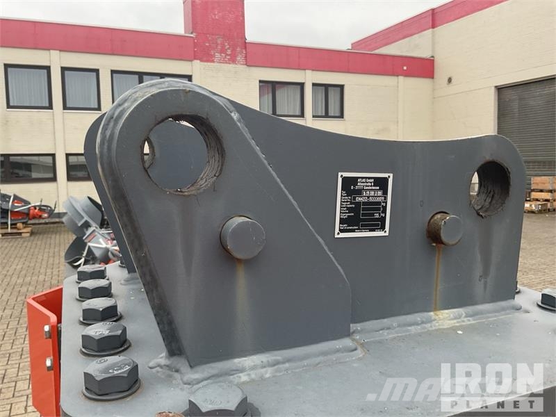 Atlas E200-1000 1080 mm Rotating 400L Demolition Grapple Grapples