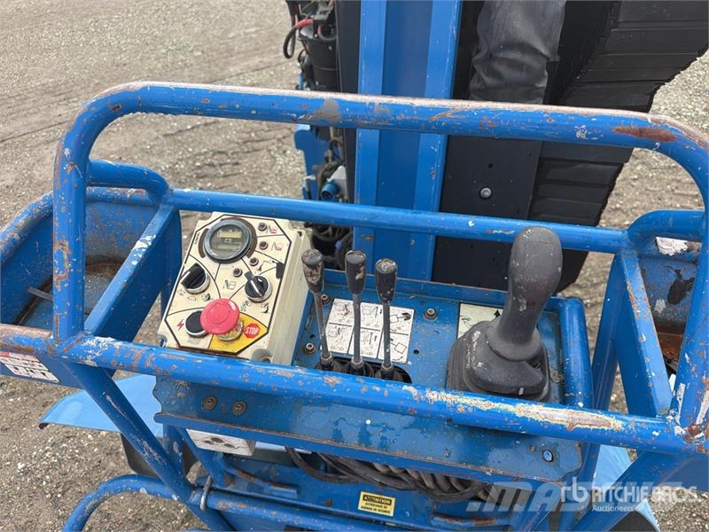 ATN Piaf 1000R Nacelle A Mat Droit Vertical Mast Lift Personenaufzüge
