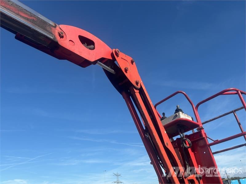 ATN Zebra 12 4WD Diesel Articulating Boom Lift Articulated boom lifts