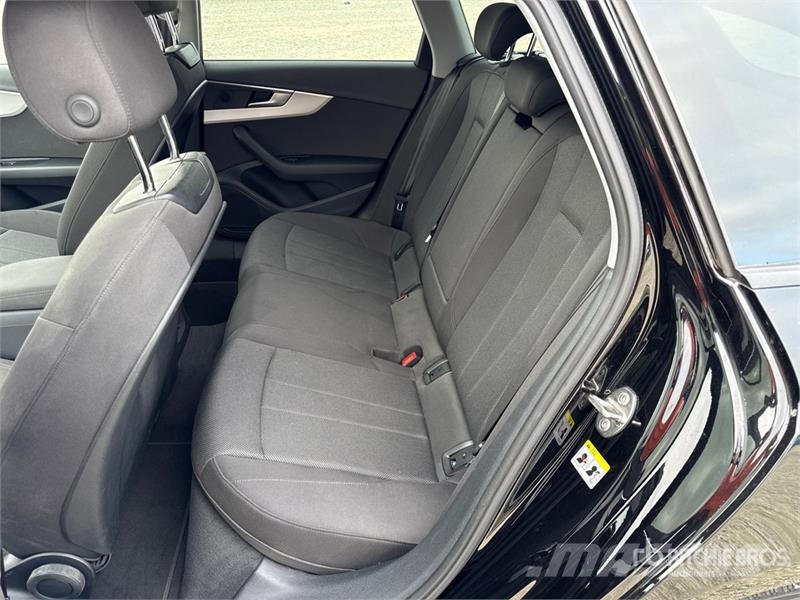 Audi A4 PKWs