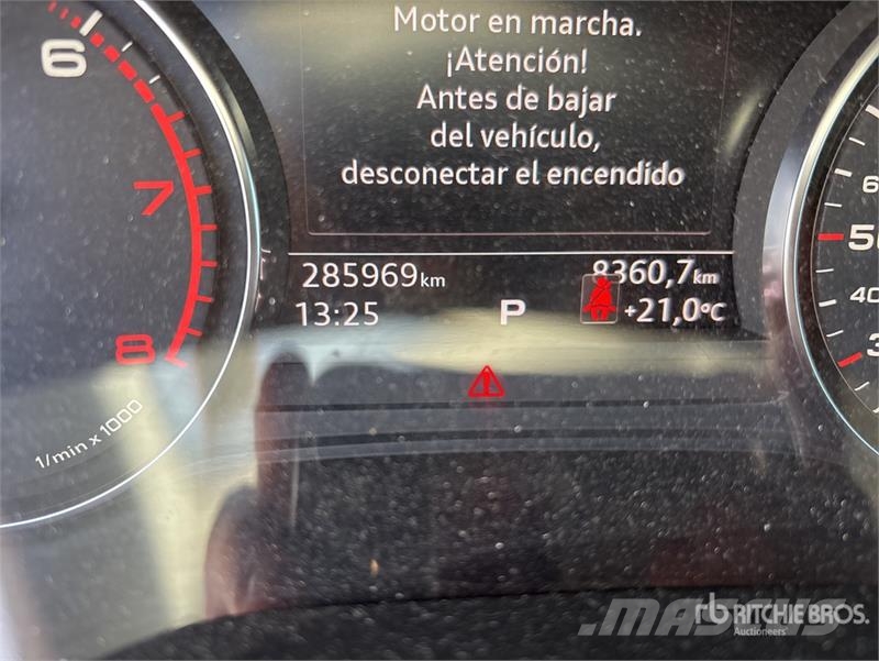 Audi A4 سيارات