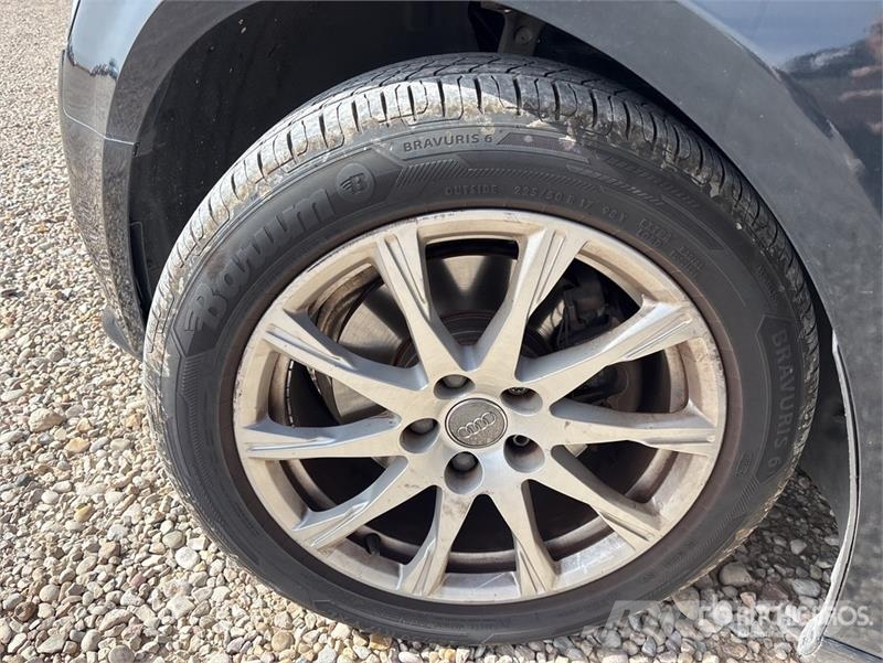 Audi A4 سيارات
