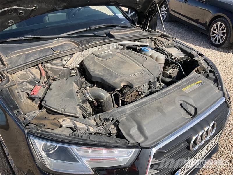 Audi A4 سيارات