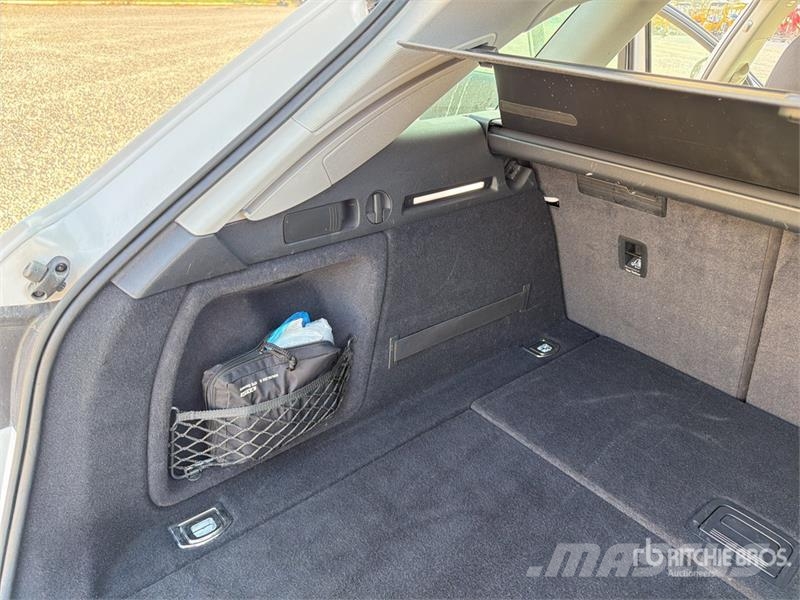 Audi A4 Automobily
