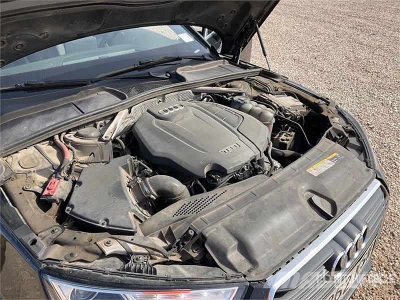 Audi A4 سيارات